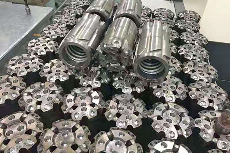 ﺭﺅﻭﺱ ﺍﻟﺤﻔﺮ المقلوظة (دقاقات حفر)